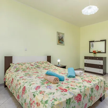 In With Wifi Apartman